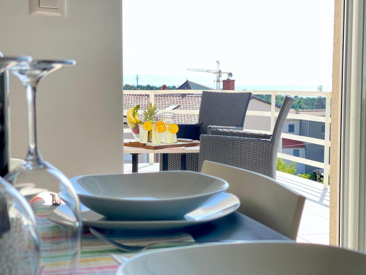 קראליביצה Apartment Reful מראה חיצוני תמונה